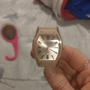 Women's Rose Gold and Cream Quartz Watch